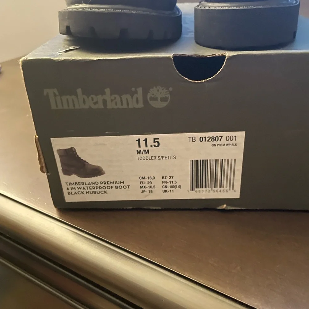 Timberland Kids Black Nubuck Lace-Up Boots